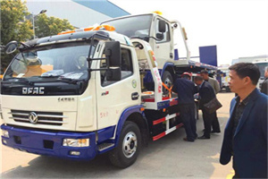 香河汽车道路救援拖车价格